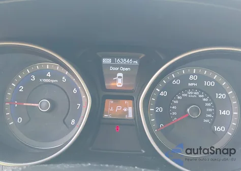 2013 Hyundai Elantra Gt from USA, damaged, VIN KMHD35LE5DU020493